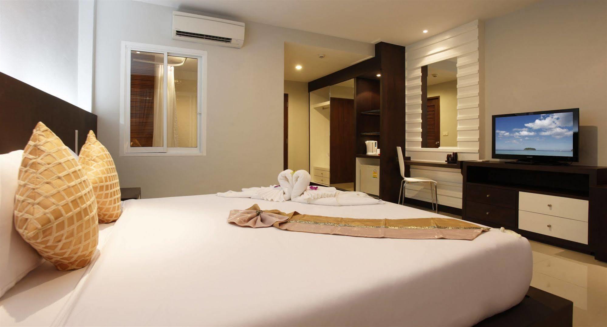 Nize Hotel - Sha Plus Phuket Zewnętrze zdjęcie
